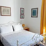 Ideale Per Vivere Il Centro Storico Di *