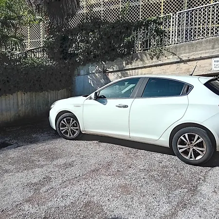 Ideale Per Vivere Il Centro Storico Di *