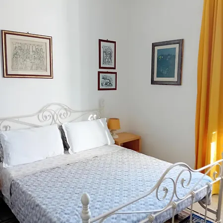 Ideale Per Vivere Il Centro Storico Di *
