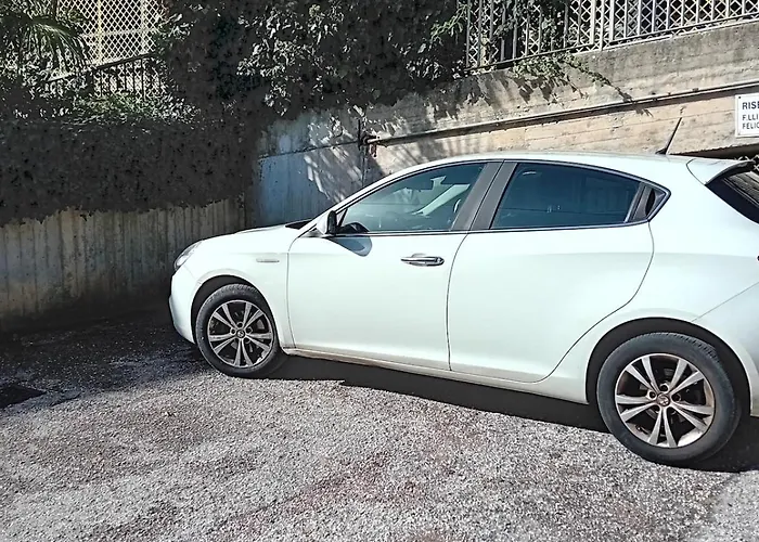 Ideale Per Vivere Il Centro Storico Di *